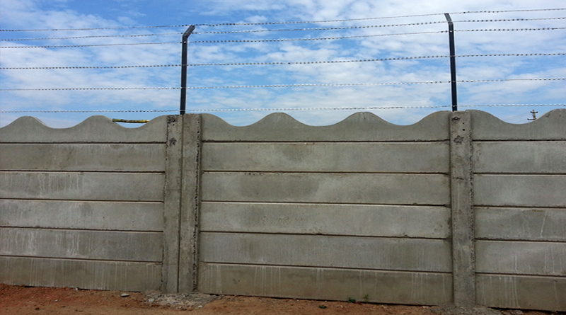 Razor Type 
Concertina Coil 
Barbed Wire